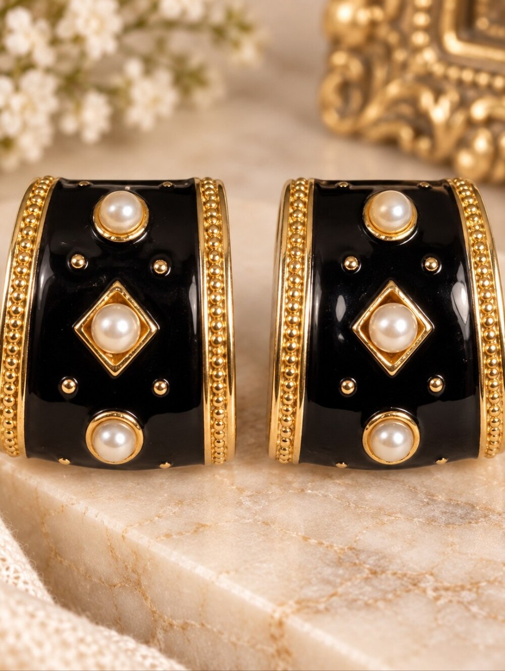 Vintage Black Enamel Gold Tone Pearl Clip-On Earrings Statement Retro